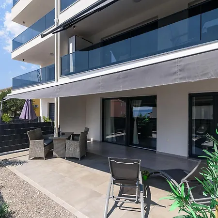 Rosi Apartamento Trogir